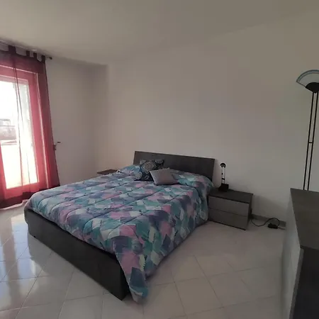 Scirocco Apartment *